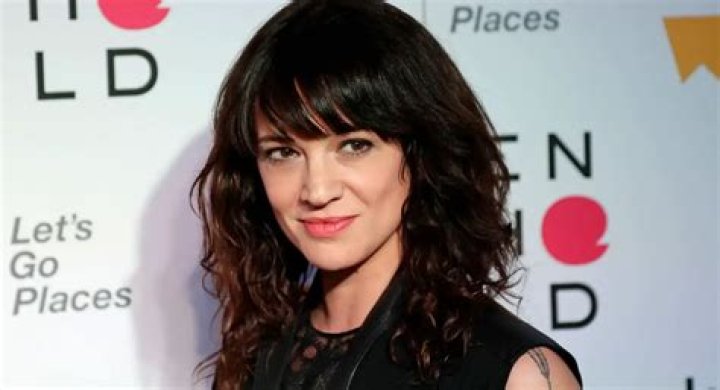 Asia Argento Height, Weight, Net Worth, Age, Birthday, Wikipedia, Who, Nationality, Biography