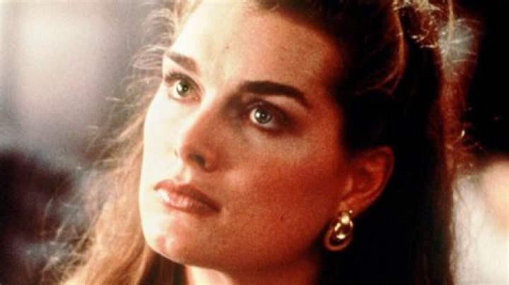 
Brooke Shields Reveals She was Sexually Assaulted in her 20s 