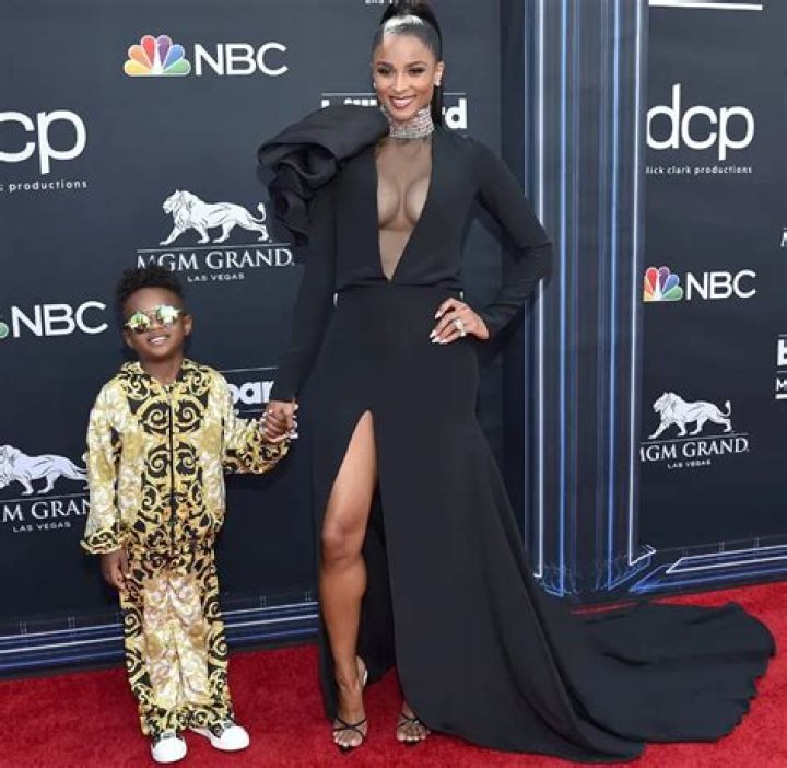 Ciara Height, Weight, Net Worth, Age, Birthday, Wikipedia, Who, Instagram, Biography