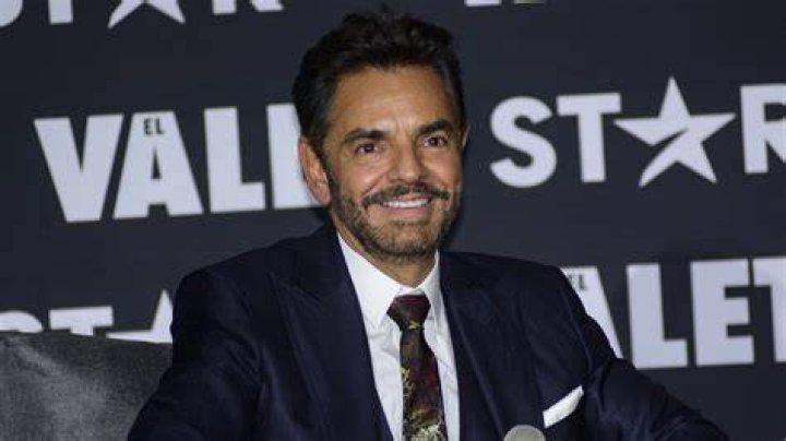 
‘CODA’ Star Eugenio Derbez Undergoing ‘Complicated’ Surgery After Suffering Accident 