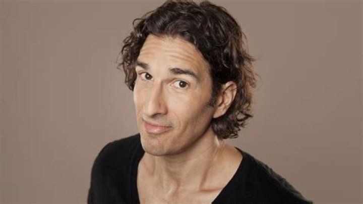 Gary Gulman Height, Weight, Net Worth, Age, Birthday, Wikipedia, Who, Nationality, Biography
