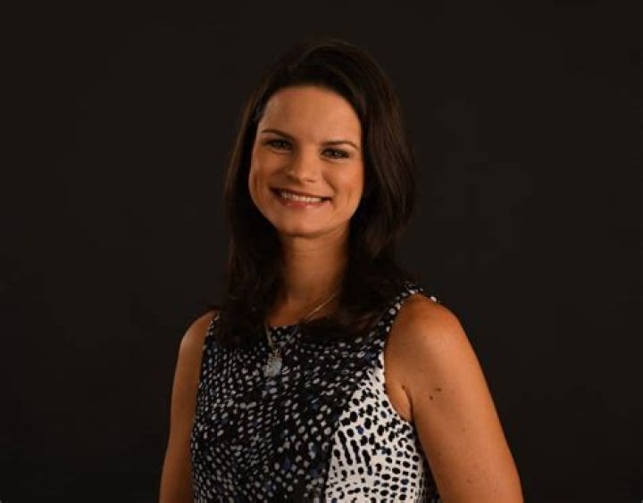 Heather Dinich Height, Weight, Net Worth, Age, Birthday, Wikipedia, Who, Nationality, Biography