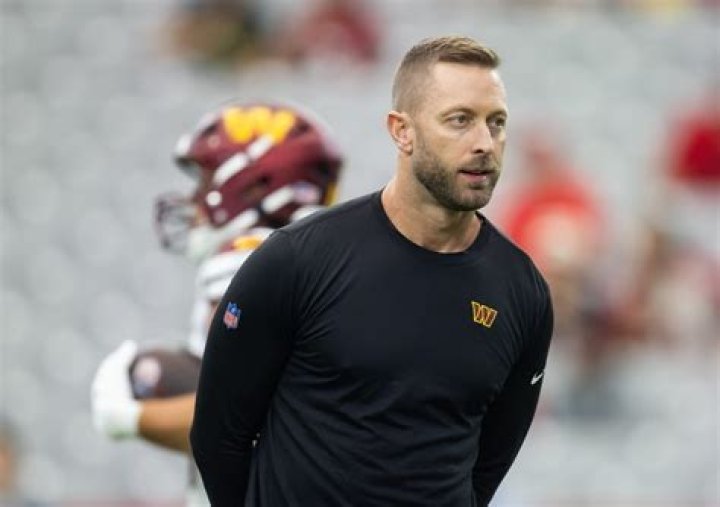 Kliff Kingsbury Grew Up In A Football Family In Texas