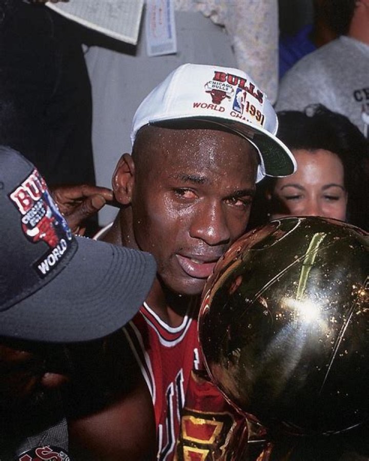 Michael Jordan Height, Weight, Net Worth, Age, Birthday, Wikipedia, Who, Nationality, Biography