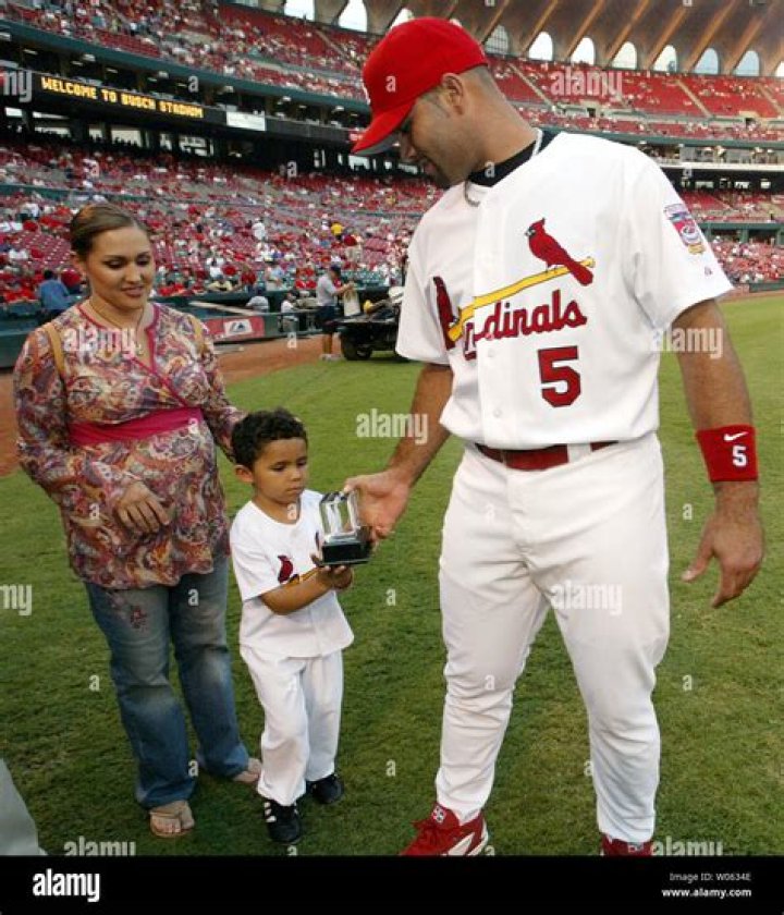 
MLB Player Albert Pujols Has Five Kids With Wife Deidre Pujols, Here Is What He Has Been Upton Since 