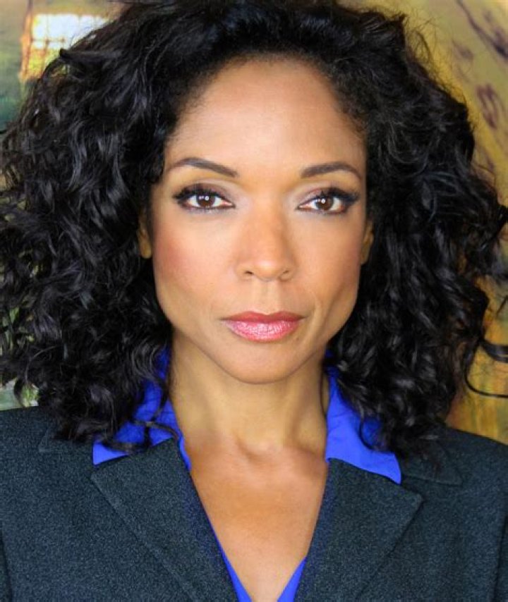 Sheila Cutchlow Height, Weight, Net Worth, Age, Birthday, Wikipedia, Who, Instagram, Biography