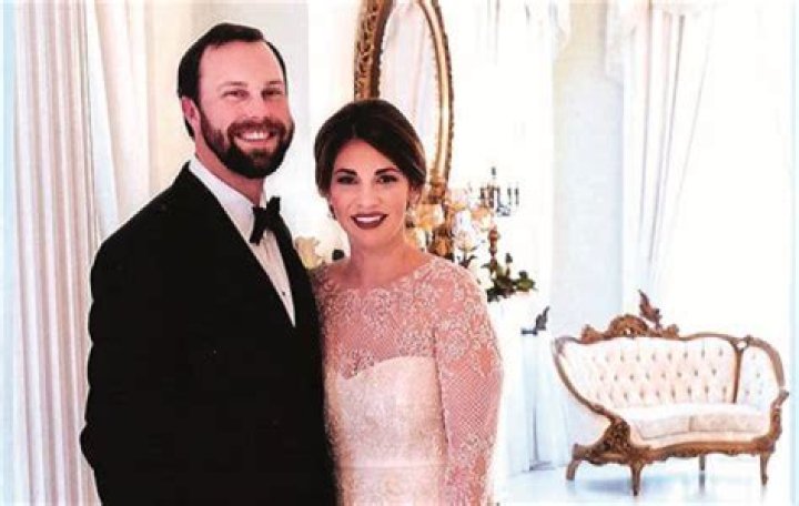 Who Is Jalynne Dantzscher? Meet The Graceful Wife Of Brandon Crawford!
