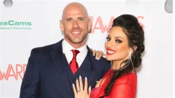 
Who Is Sion Jenkins Wife? Everything To Know About Christina Ferneyhough 