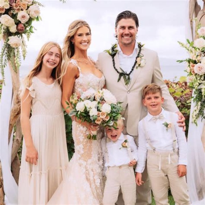
Who Is Valerie Maltais Conjoint, Is She Married? Husband Or Boyfriend And Parents Details 