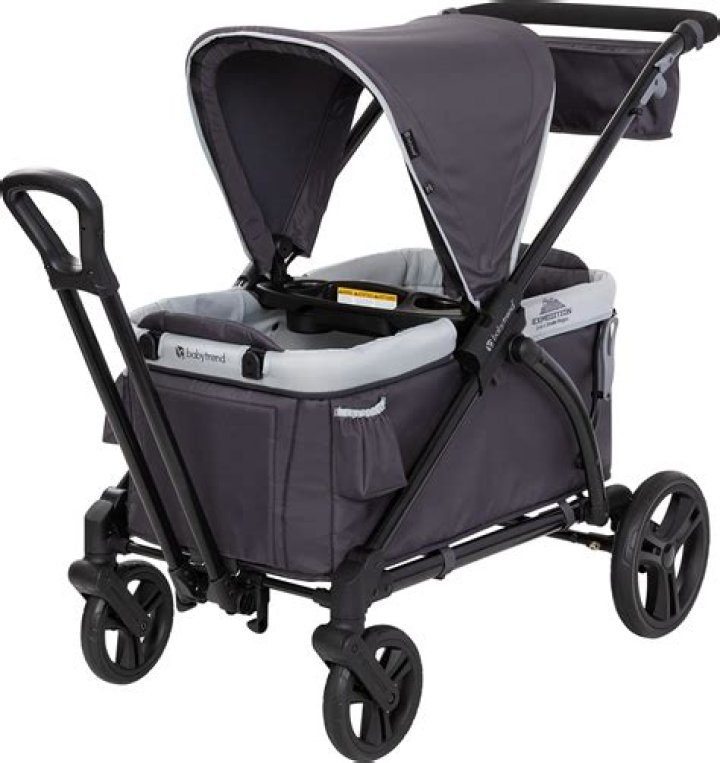 
Woman Hides Older Child in Infant Stroller to Avoid Paying for Extra Disney Park Ticket 